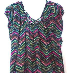 Dots Multicolor Chevron Print Blouse – Women’s 1X Plus Size